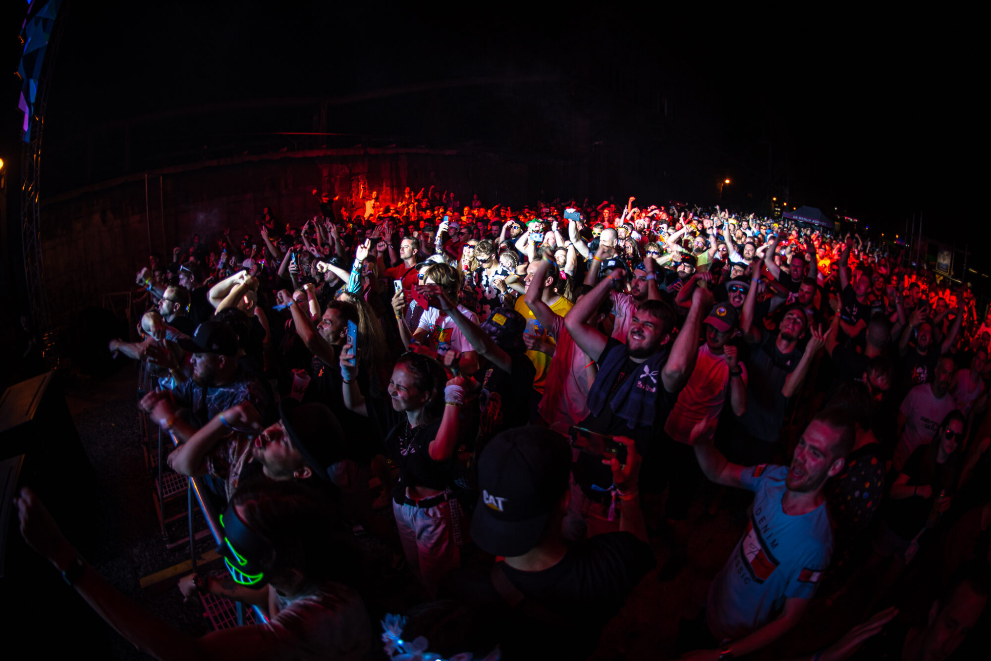 Rob2Speed's crowd